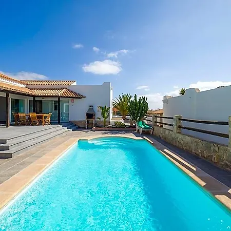 Hotel Lobos With Private Swimming Pool - Homeforguest Caleta De Fuste